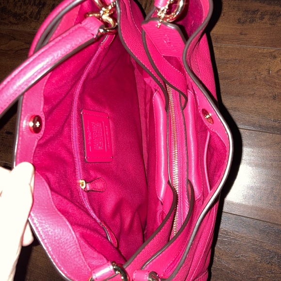 Brand new with tags coach purse - Picture 4 of 4